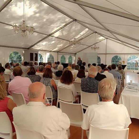 Séminaire 100 personnes